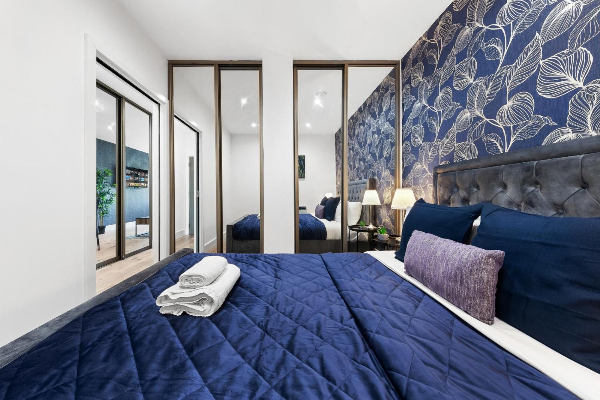 Modern One Bedroom Flat - Sleeps 5 -Near Heathrow - London Ub3 Bagian luar foto